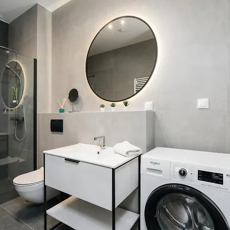 Widokowy Wojciechowskiego Parking I Loggia By Renters Prestige 아파트