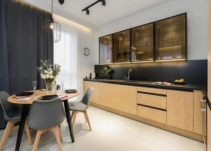 Widokowy Wojciechowskiego Parking I Loggia By Renters Prestige * Poznaň